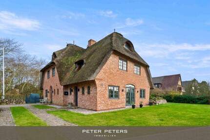 Genehmigtes Ferienhaus mit großem Garten in List