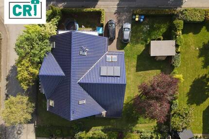 Modernisiertes Mehrfamilienhaus mit 3 Einheiten in ruhiger Lage von Marburg-Cyriaxweimar - Marburg / Cyriaxweimar