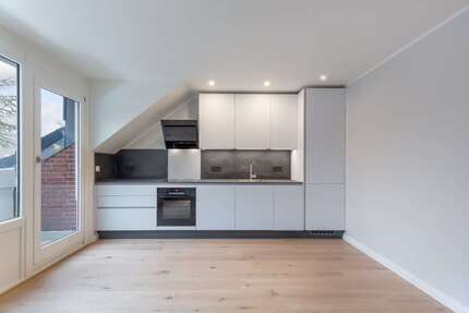 Wohnung zum Mieten in Hamburg 941,16 € 58.83 m²
