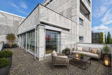 Wohnung zum Kaufen in Frankfurt am Main 499.000,00 € 157 m²