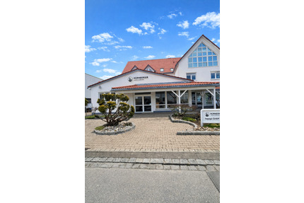 Zwei moderne Büroräume in Mering Süd zu vermieten