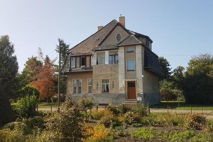 Helle 3,5-Zimmer-Wohnung mit Balkon in Wriezen