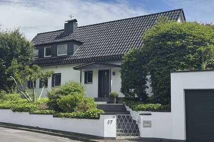 Haus zum Kaufen in Essen 1.190.000,00 € 230 m²