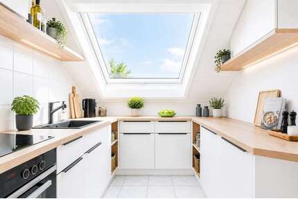 Haus zum Kaufen in Neulußheim 869.000,00 € 360 m²