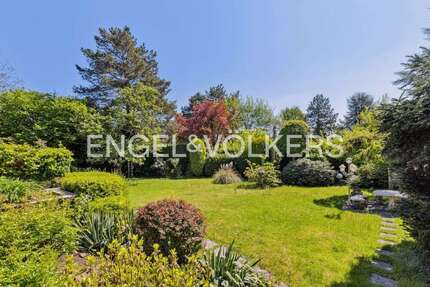 Haus zum Kaufen in Bergisch Gladbach - Bensberg 998.000,00 € 261 m²