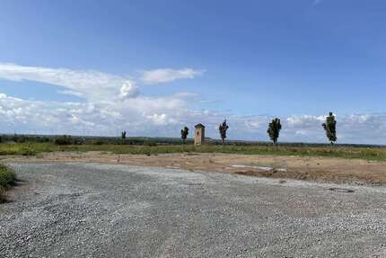 Grundstück zu verkaufen in Bernburg 100.152,00 € 963 m²