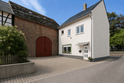 Haus zum Kaufen in Niederwallmenach 99.000,00 € 110 m²