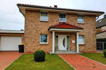 Stadtvilla Einfamilienhaus in der Gartenstadt Weiche - Flensburg Falkenberg