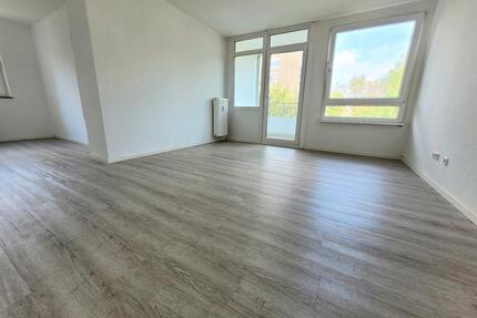 Frisch renovierte 2-Zimmer-Wohnung mit Balkon! - Essen Stadtbezirk VII