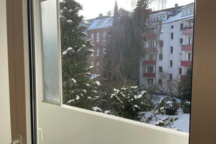 Hannover-MitteSüdstadt, 2 Zimmer mit Balkon, renovierter Zustand in ruhiger, grüner und zentraler Lage