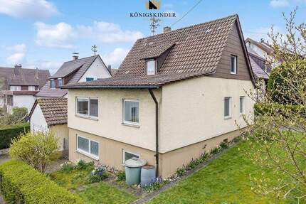 Haus gesucht - Zuhause gefunden. Freistehendes Einfamilienhaus mit Garage - Backnang