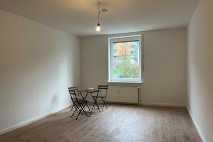 58762 Evingsen - Sonnige 4 Zi.Whg - Badewanne - Innenhof - Garage - Altena