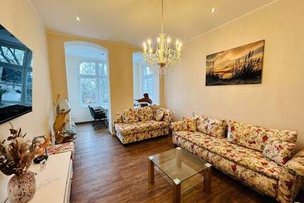 Topsanierte und hochwertige Eigentums-Ferienwohnung mit Wintergarten in strandnaher und zentraler Lage im schönen Seebad Bansin - Heringsdorf