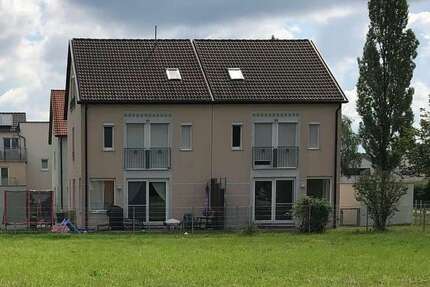 Haus zum Mieten in Weiden 1.200,00 € 136 m²