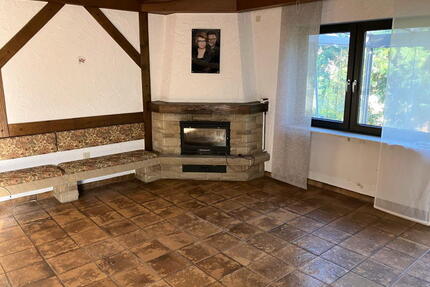 ObjNr:19587 - Schönes 1-2 Familienhaus in sehr ruhiger Ortsrandlage von Moosbrunn im Odenwald - Schönbrunn