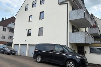 3,5 Zimmer Wohnung mit Balkon und Garage in Remseck-Hochdorf - Remseck am Neckar