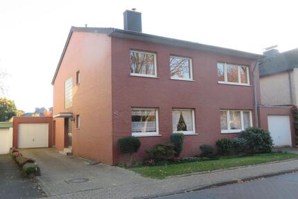 Zweifamilienwohnhaus in Baesweiler zu verkaufen