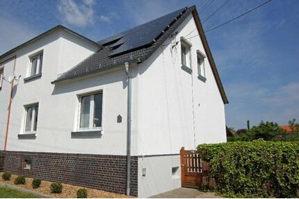 Ferienhaus mit kleinem Garten - 149,00&nbsp;EUR Kaltmiete, in Muldestausee (PLZ: 06774)