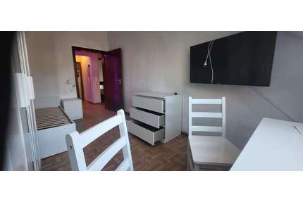 Wohnung zum Mieten in Karlsruhe 500,00 € 14 m²