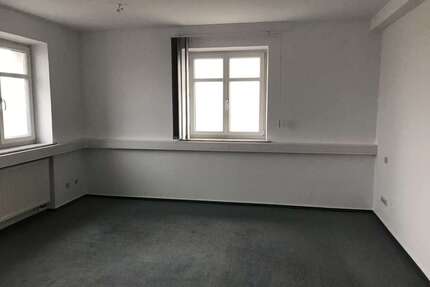 Wohnung zum Mieten in Freilassing 880,00 € 73.34 m²