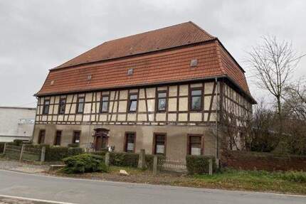 vermietetes Mehrfamilienhaus in Bornstedt ( Mansfelder Land)