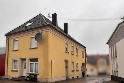 EFH mit Dachterrasse & Garage - viel Platz und Potenzial - Mettlach