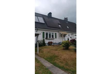 Schönes Haus in Bad Bramstedt - 310.000,00&nbsp;EUR Kaufpreis, ca.&nbsp; 125,00&nbsp;m&sup2; in Bad Bramstedt (PLZ: 24576)