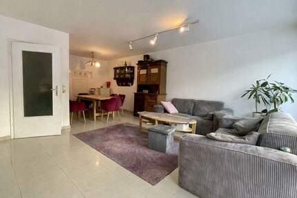 Viel Platz zum Wohlfühlen - Lichtdurchflutetes Reihenmittelhaus mit Garten in familienfreundlicher Lage! - Hemmingen Arnum