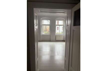 Wohnung zum Mieten in Dresden 1.050,00 € 96 m²