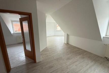 +++ Helle 2 Zimmer-Wohnung +++ - 388,00&nbsp;EUR Kaltmiete, ca.&nbsp; 62,63&nbsp;m&sup2; in Wolmirstedt (PLZ: 39326)