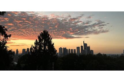 Provisionsfreie 4-Zimmer-Maisonette mit Skylineblick in Frankfurt - Frankfurt am Main Sachsenhausen Süd