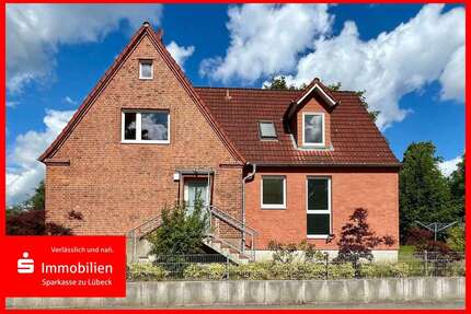 Haus zum Kaufen in Lübeck 265.000,00 € 136 m²