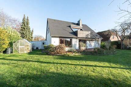 Lage die begeistert: 1-2 Familienhaus mit Gartenjuwel in Bestlage - Schwentinental Raisdorf