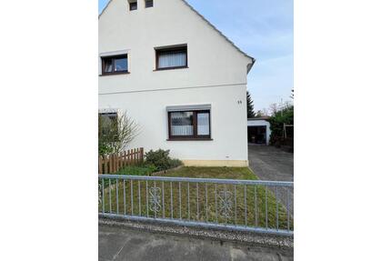Von Privat!!! Doppelhaushälfte mit Garage Garten und Werkstatt - Bremen Blumenthal
