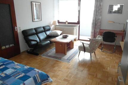1 Zi Küche Wannen Bad 35 qm gepflegte Eigentumswohnung - Bremerhaven