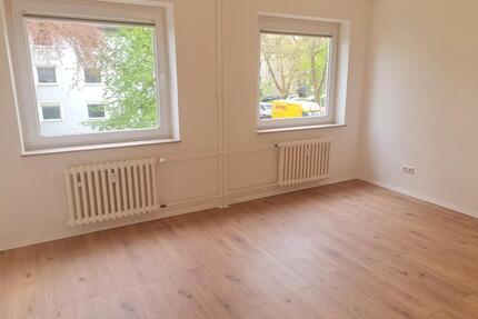 Renoviertes Apartment im 1.Obergeschoss zu vermieten! - Duisburg Ruhrort