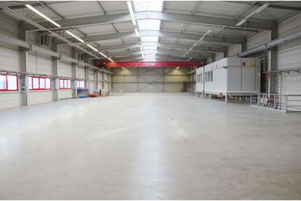Halle in Essingen 7.140,00 € 1200 m²