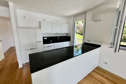 Wohnung zum Kaufen in Überlingen 665.000,00 € 92.55 m²