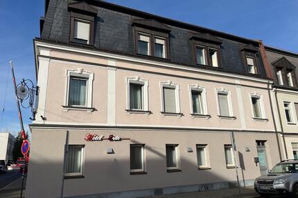 Stadthaus im Zentrum - 3.495.000,00&nbsp;EUR Kaufpreis, ca.&nbsp; 675,00&nbsp;m&sup2; in Buckenhof (PLZ: 91054)