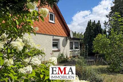 Haus zum Kaufen in Falkensee 290.000,00 € 65 m²