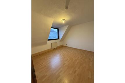 Helle 2-Zimmer-Wohnung mit Tageslichtbad - Oberhausen