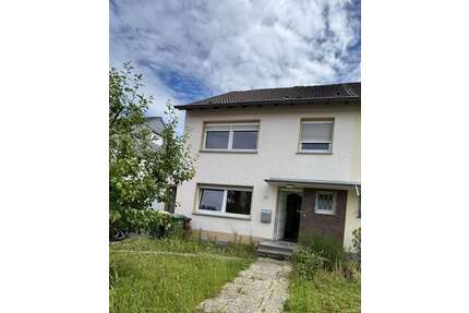 Haus zum Kaufen in Niederkassel Rheidt 499.000,00 € 175 m² - Niederkassel / Rheidt
