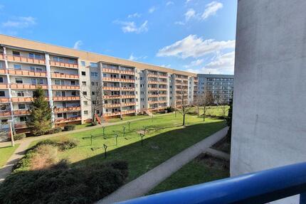 **FRISCH RENOVIERT** hübsche Singlewohnung mit Balkon ab 01.05.2026 - Leipzig West