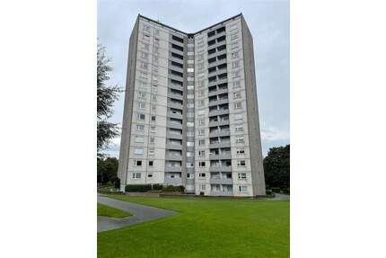 Großzügige 3-Zimmer-Whg. mit Balkon und Blick über die Förde Kiel-Dietrichsdorf