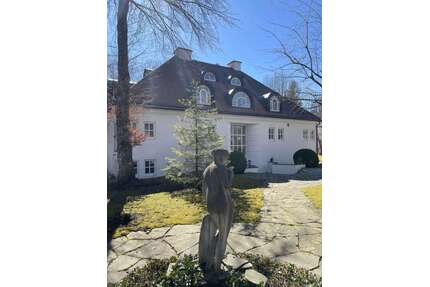 Wohnung zum Mieten in Grünwald 3.301,71 € 192 m²