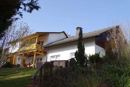 Haus zum Kaufen in Bonndorf 470.000,00 € 206 m²