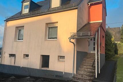 Freistehendes Einfamilienhaus Stadtteil Idar auf der Lay - Idar-Oberstein