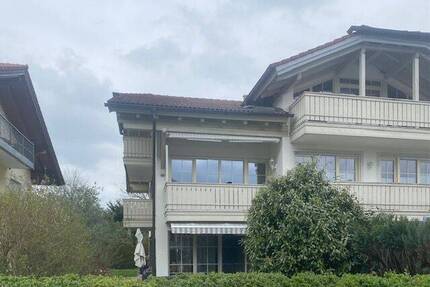 Hübsch 2,5-Zi.-Wohnung im 1. OG, mit Bergblick und zwei Balkonen. - Piding Mauthausen