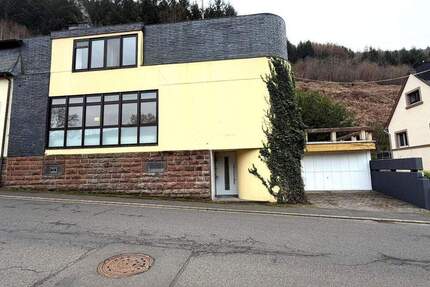 Modernes, großes, vielseitiges Haus inkl. Garage * in Kordel