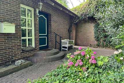Haus zum Kaufen in Jade 199.000,00 € 106 m²